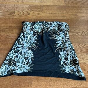 Black sz 8 bandeau tankini miracle suit with underwire  gold white floral print